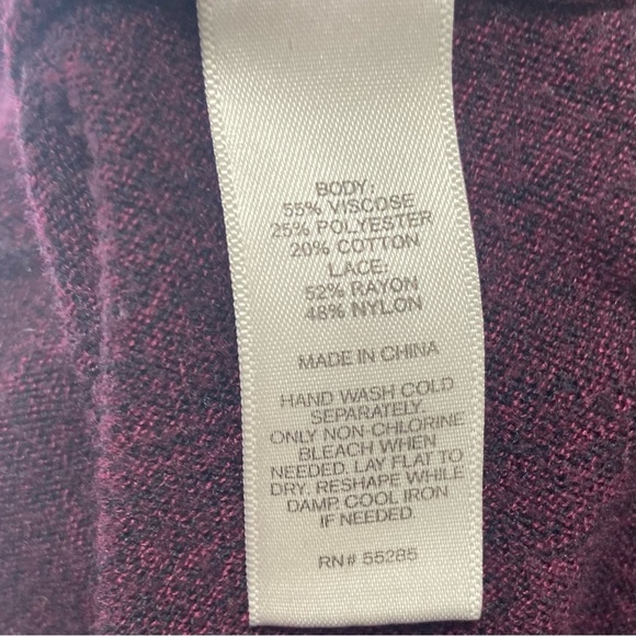 Express women burgundy and black lace back detail 3/4 sleeves top. Size S. Used. - Picture 8 of 8